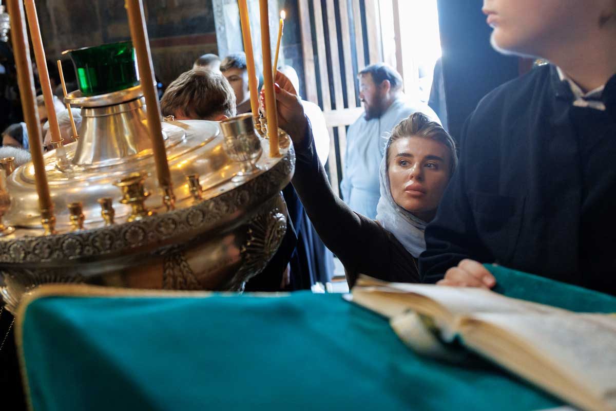Как одеваться в храм и церковь